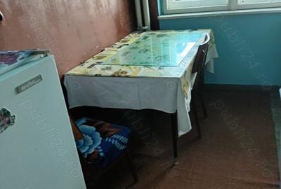 Apartament cu 2 camere semidecomandat în Micro 14 - 1