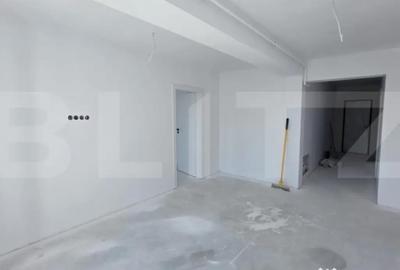 Apartament cu 3 camere decomandat în Central - 3