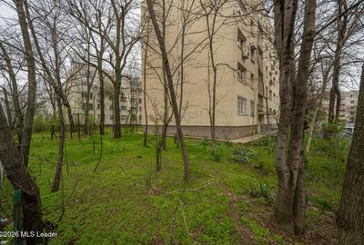 Apartament cu 3 camere decomandat, mobilat în Titan - 21