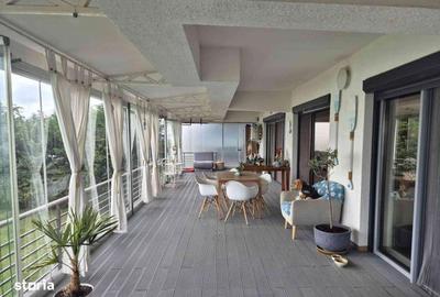 Apartament cu 4 camere în Central - 3