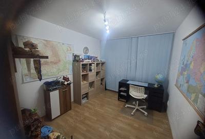 Vand apartament 3 camere decomandate, parter - 4