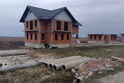 Casă cu 4 camere în Fălticeni - 4