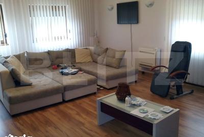 Casă cu 10 camere cu Teren 440 Mp în Central - 3