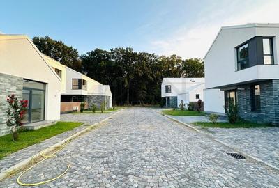 REV2004530 Vila de vanzare la padure  in Corbeanca - 14