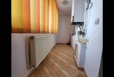 Apartament cu 2 camere decomandat în Republicii - 3