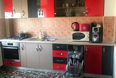 Apartament cu 3 camere decomandat în 1 Mai - 12