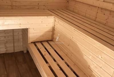 Casă cu 9 camere cu Teren 1500 Mp în Avrig - 2