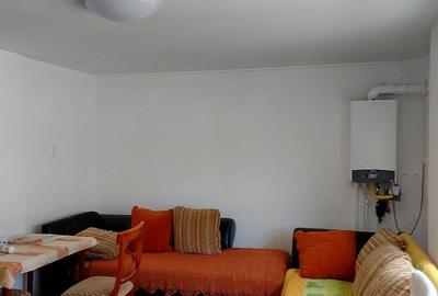 Casă cu 3 camere cu Teren 275 Mp în Central - 2