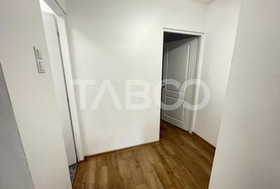 Apartament cu 3 camere decomandat, mobilat în Ștrand - 11