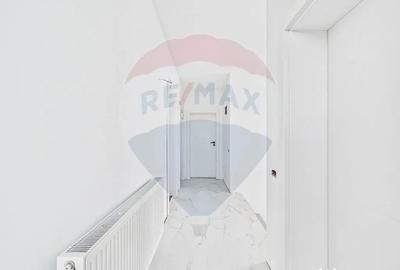 Casă cu 4 camere cu Teren 432 Mp în Găneasa - 2