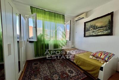 Garsoniera mobilata si utilata zona UMT - 3