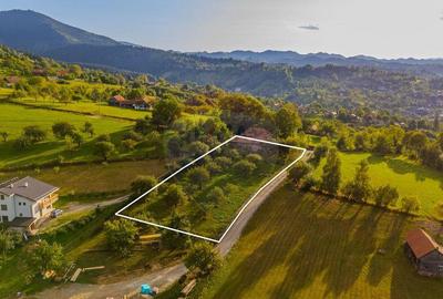 Teren de 3000 mp, în Bran - 5