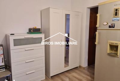 Apartament cu 2 camere decomandat în Rovine - 3