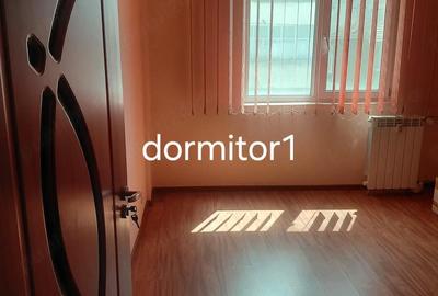 Apartament cu 4 camere decomandat în Central - 1