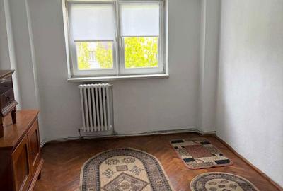Apartament cu 3 camere decomandat în Central - 6