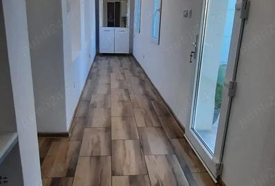 Casă cu Teren 580 Mp în Central - 2