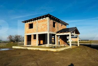 Casa la rosu, model Class, disponibila imediat in Westfield - 9