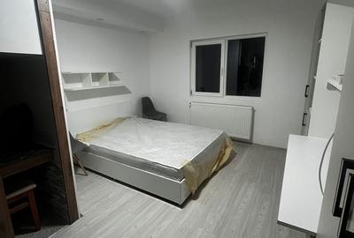 Garsonieră modernă, etaj 3, totul nou, aproape metrou 1 Decembrie - 2