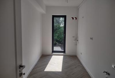 Apartament cu 3 camere decomandat în P-ța Muncii - 18
