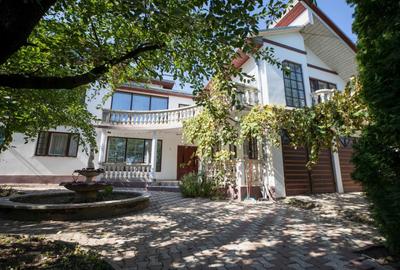 Casă cu 4 camere în Central - 4