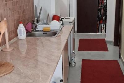 Garsonieră decomandată în Valea Azugii
