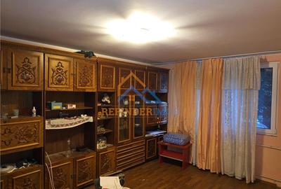 Apartament cu 3 camere decomandat în Central - 3