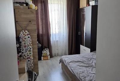 Apartament cu 3 camere decomandat în Drumul Taberei - 2