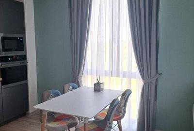 Apartament cu 2 camere decomandat în Rontău