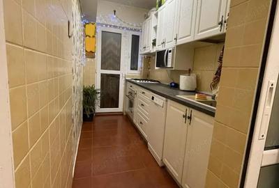 Ocazie! | Rond Canta | 3 camere | 2 balcoane | Etaj 1 - 8