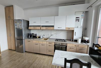 Apartament 2 camere, etajul 2, cu parcare, în Giroc, pe Calea Urseni, comision 0 - 3