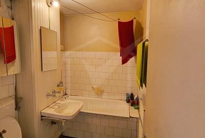 Apartament cu 4 camere + 2 balcoane, 82 mp, Manastur, etaj 1 - 4