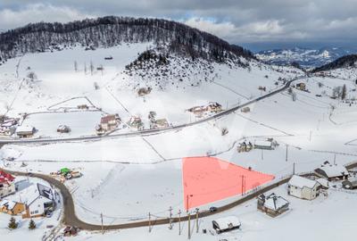 Teren agricol de 3962 mp, în Fundata - 2