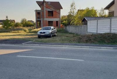 Casă cu 8 camere cu Teren 1384 Mp în Cornetu - 8