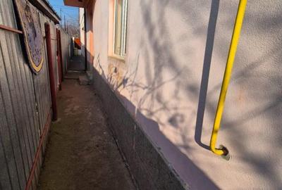 Casă cu 5 camere cu Canalizare în Chercea - 3