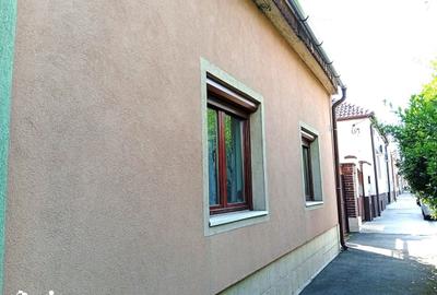 Casă cu 3 camere cu Teren 370 Mp în Funcționarilor - 2