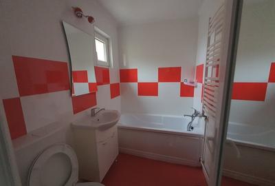 Apartament cu 3 camere, decomandat, zona Tomis III centrala pe gaz Apartament cu 3 camere, decomandat, zona Tomis III centrala pe gaz - 12