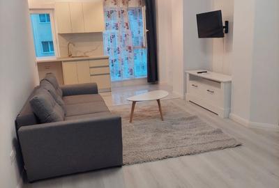 Apartament cu 2 camere semidecomandat în Roșu