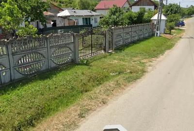 Casă cu 2 camere în Țuțora