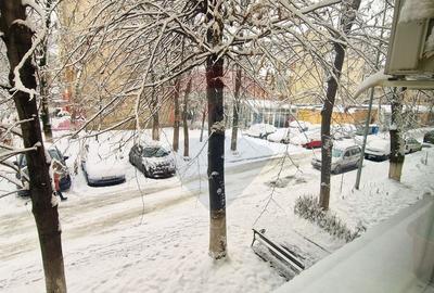 Apartament 2 camere,etaj 1, semidecomandat, balcon,zona centrala - 9