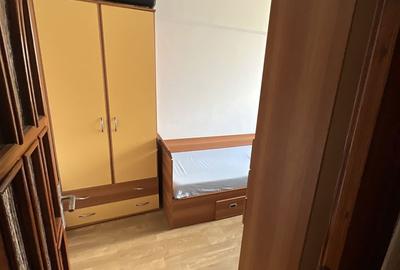Apartament cu 3 camere semidecomandat în Țiglina 1 - 6