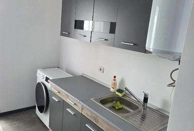Apartament cu 2 camere decomandat în Central - 2