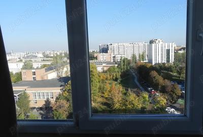 Garsonieră decomandată în Central - 2