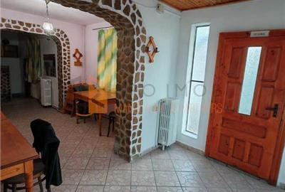 Casa tip P+1+M zona Vintila Voda - 21