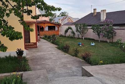 Casă cu Teren 440 Mp în 1 Mai - 2