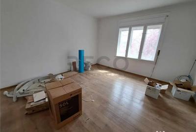 Casă cu 5 camere cu Teren 1700 Mp în Episcopia Bihorului - 18