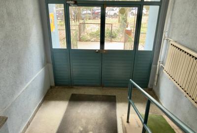 Apartament cu 2 camere decomandat în Lujerului - 12