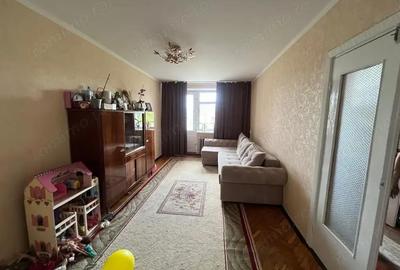 Apartament cu 2 camere decomandat în Astra - 3