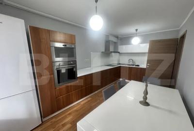 Apartament cu 5 camere decomandat în Central - 10