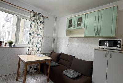 Apartament cu 2 camere decomandat, mobilat în Drumul Taberei - 9