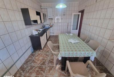 Casă cu 4 camere în Băcia - 1